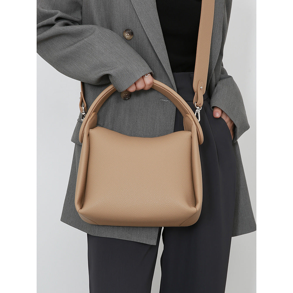 Minimalist Versatile Retro Shoulder Bag