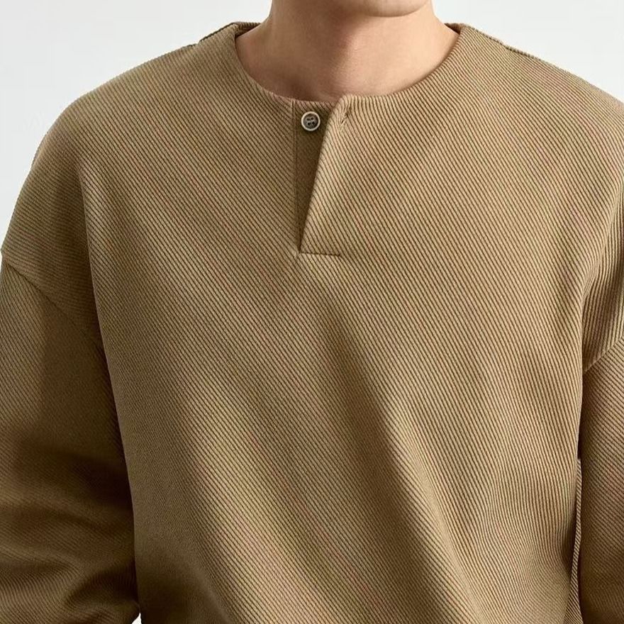 Men's Classic Crew-Neck Sweatshirt