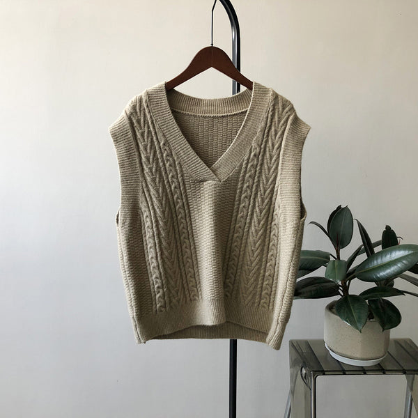 Retro Twist Vest Sweater